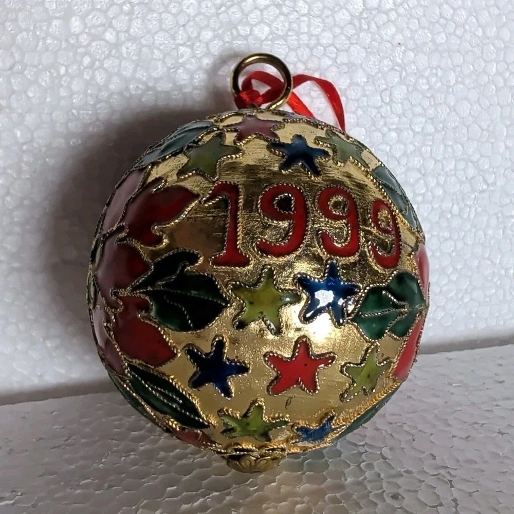 2000 Vintage NYCO Cloissone Ornament Holly Leaves & Berries -‎ Enameled 1999 Y2K